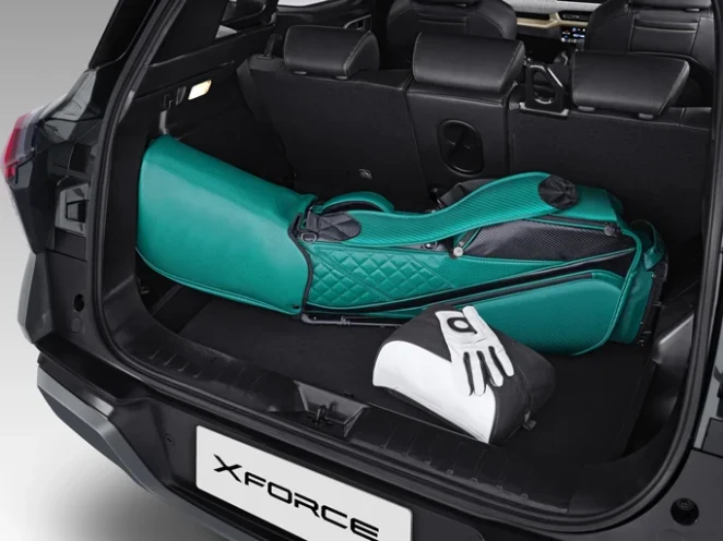 Interior mitsubishi xforce